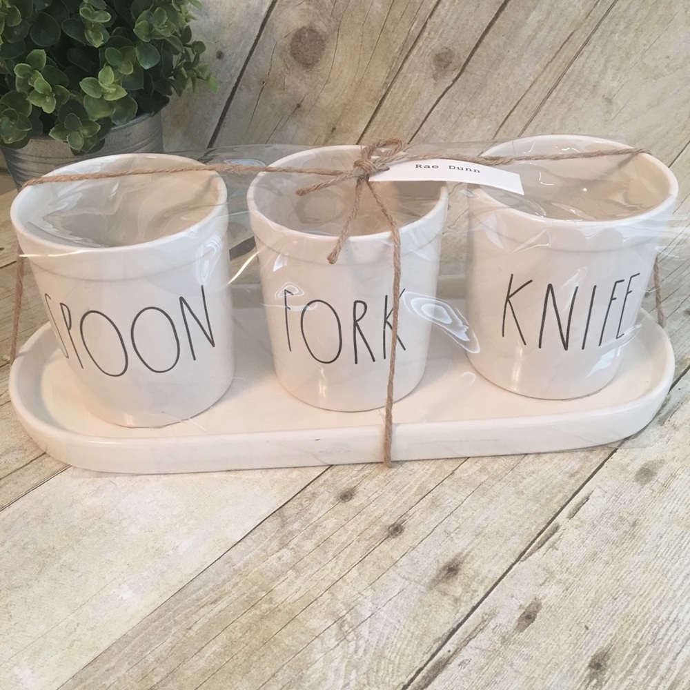 NWT Rae Dunn Utensil Holder LL